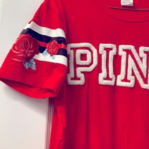 PINK shirt with rose appliqués